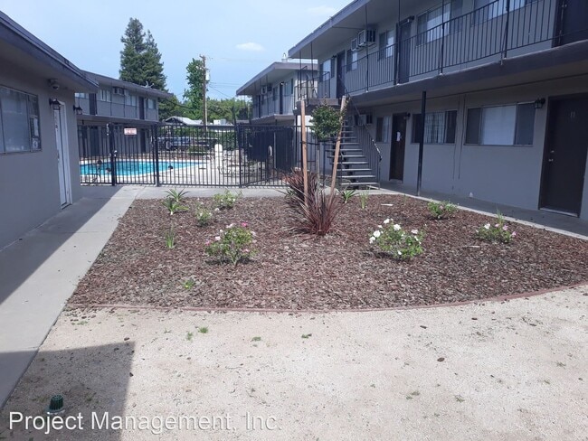 Building Photo - 4661 Orange Grove Ave