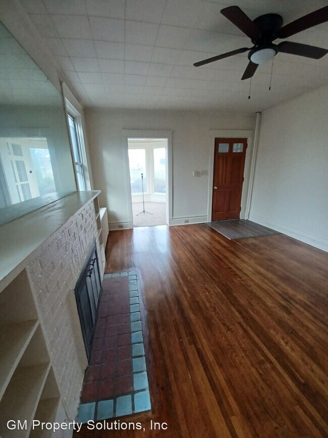 Building Photo - 3 br, 1 bath House - 501 Division Street