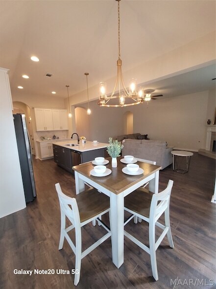 Foto del edificio - 229 Lismore Pl