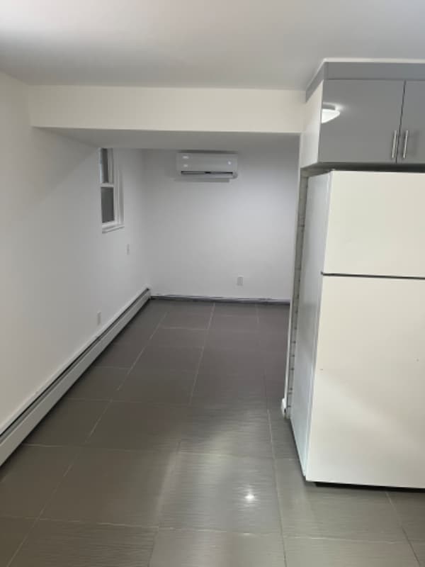 21 Remsen St, Staten Island, NY 10304 Room for Rent in Staten Island