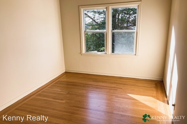 Building Photo - 3 br, 1 bath House - 2251 46th Avenue