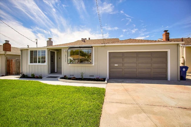 Foto del edificio - 2317 Vegas Ave