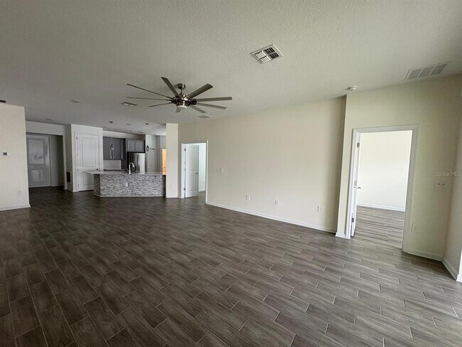 Building Photo - 2710 Slash Wy