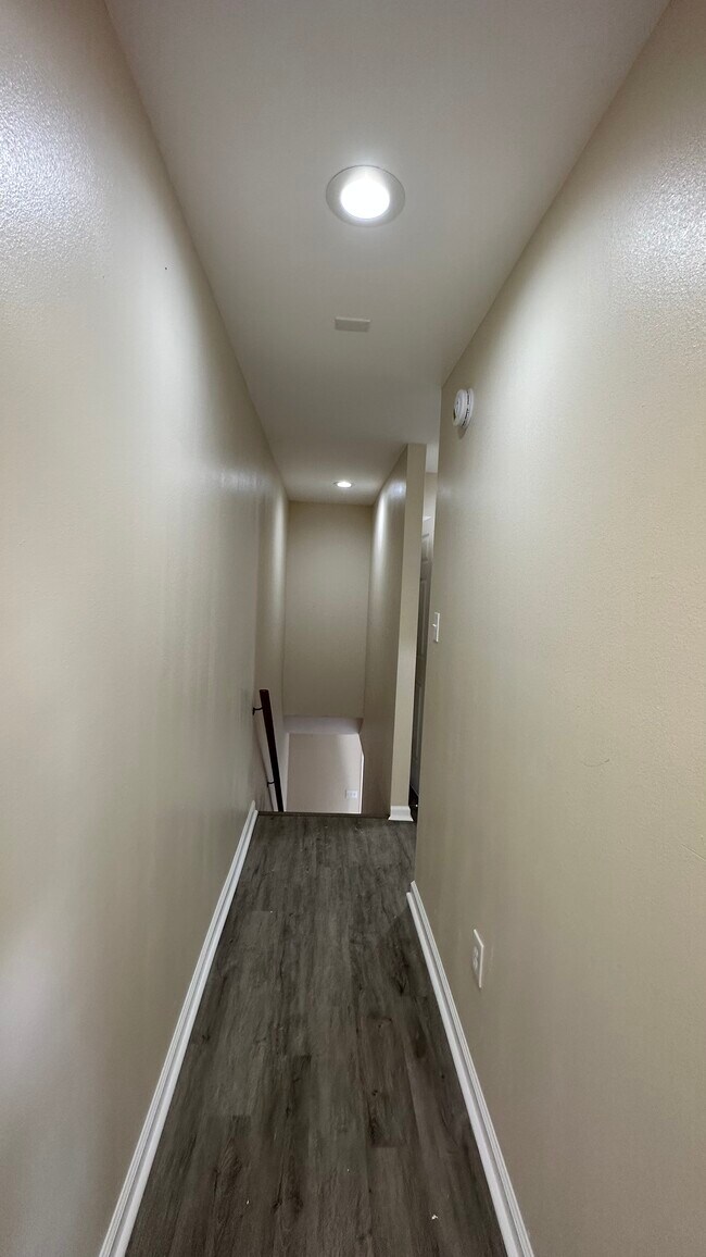 Upstairs Hallway - 5911 Tullis Dr
