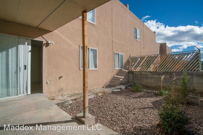 Building Photo - 3 br, 2 bath House - 2815 Quail Point Driv...