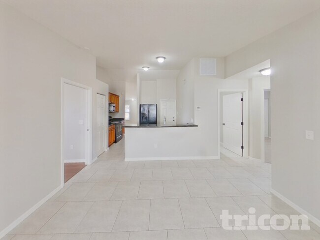 Building Photo - 1403 14th St W