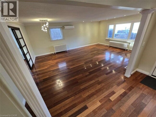 Building Photo - 1568 Cawthra Ct