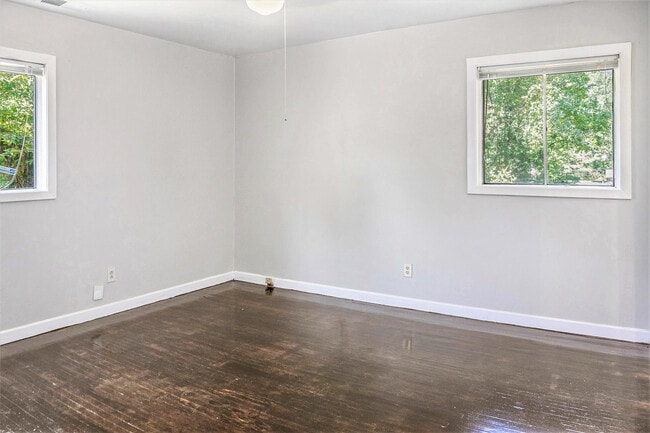 Building Photo - 436 Wedgeworth Rd