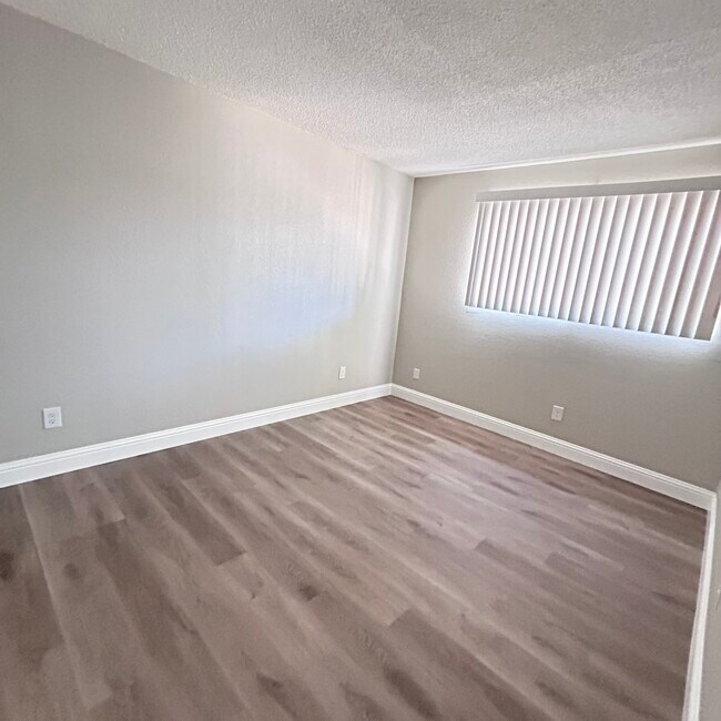 Dormitorio #2 - Bowling Green Village