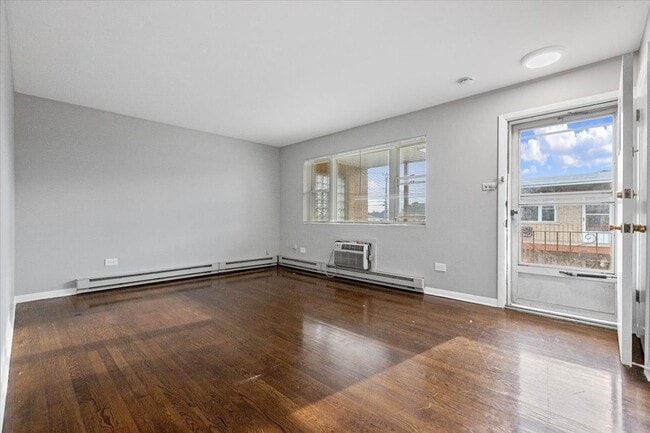 Building Photo - 6250 W 64th Pl