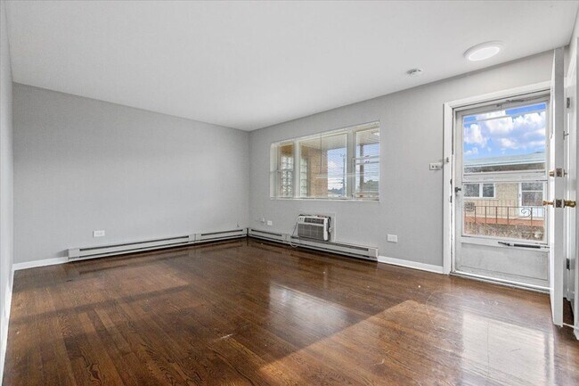 Foto del edificio - 6250 W 64th Pl