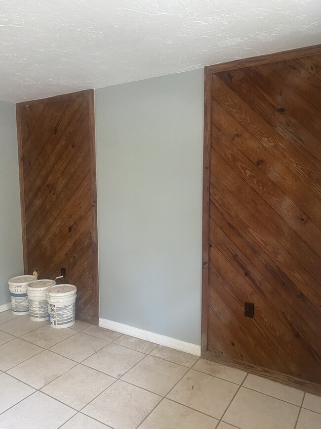 Foto del edificio - 2420 Tanglewood St