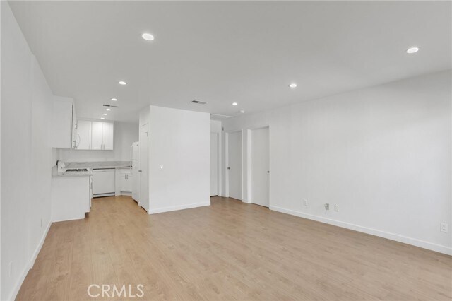 Building Photo - 1117 Linden Ave