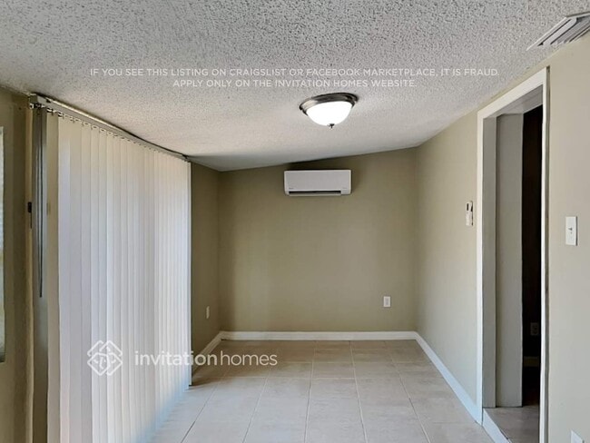 Foto del edificio - 8504 Rose Terrace