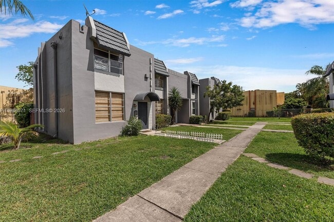 Foto del edificio - 314 NE Miami Ct