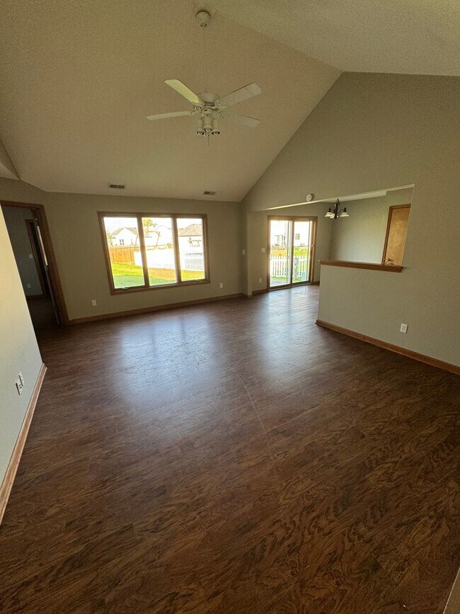 Building Photo - 12425 Butterbrook Ln