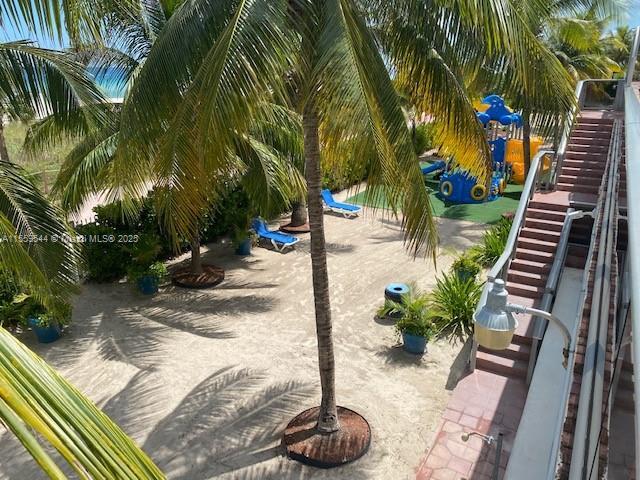 Building Photo - 6039 Collins Ave