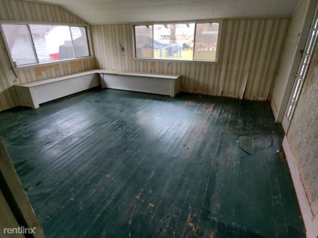 Building Photo - 4 br, 2 bath House - 206 Tennessee Ave A U...