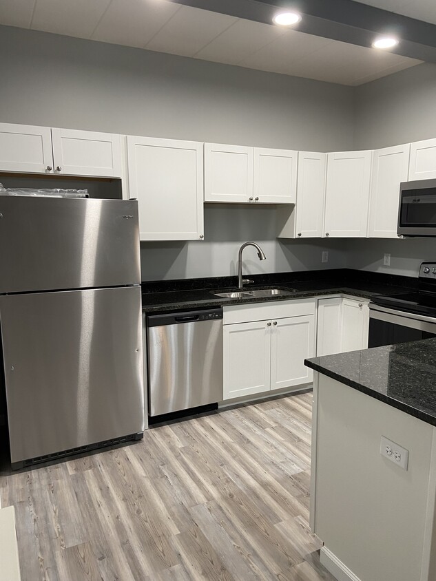 Photo - 15 LLC - 23 St. Charles Street