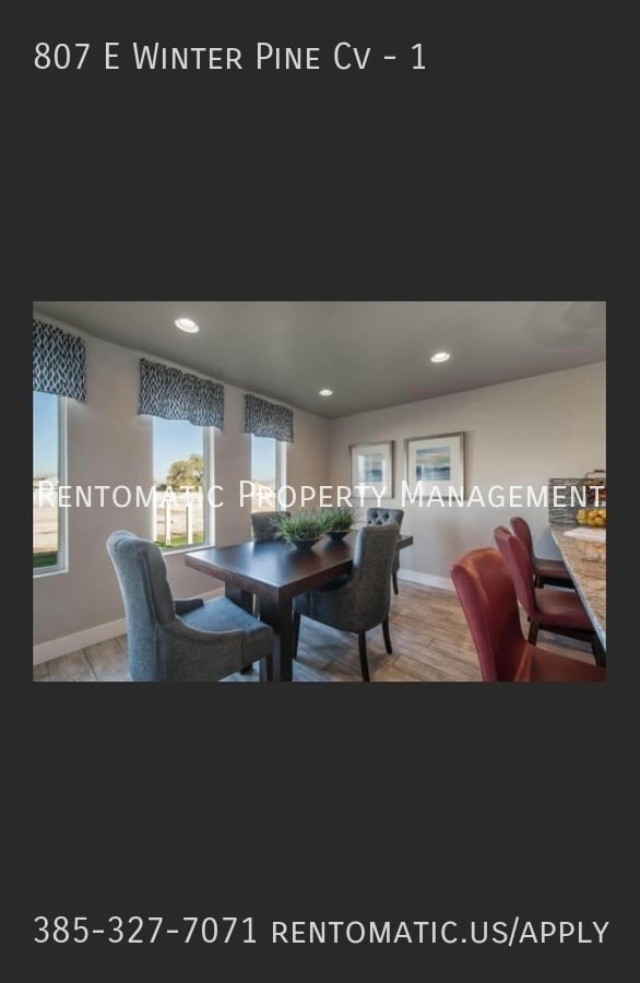 Building Photo - 807 E Winter Pine Cv
