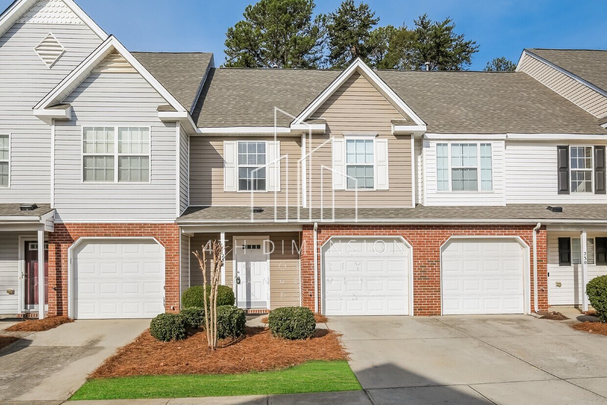 232 Blue Robin Way, Greensboro, NC 27409 Room for Rent in Greensboro