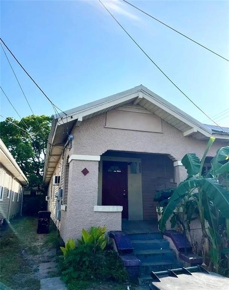 Building Photo - 4232 Ulloa St