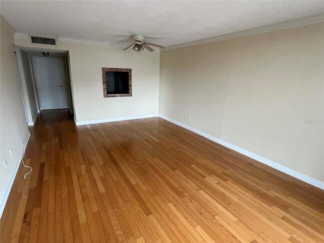 Foto del edificio - 2760 Coconut Bay Ln