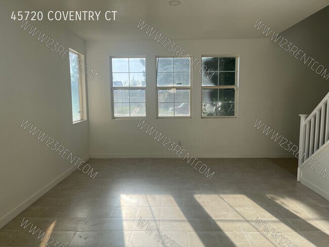Foto del edificio - 45720 Coventry Ct.