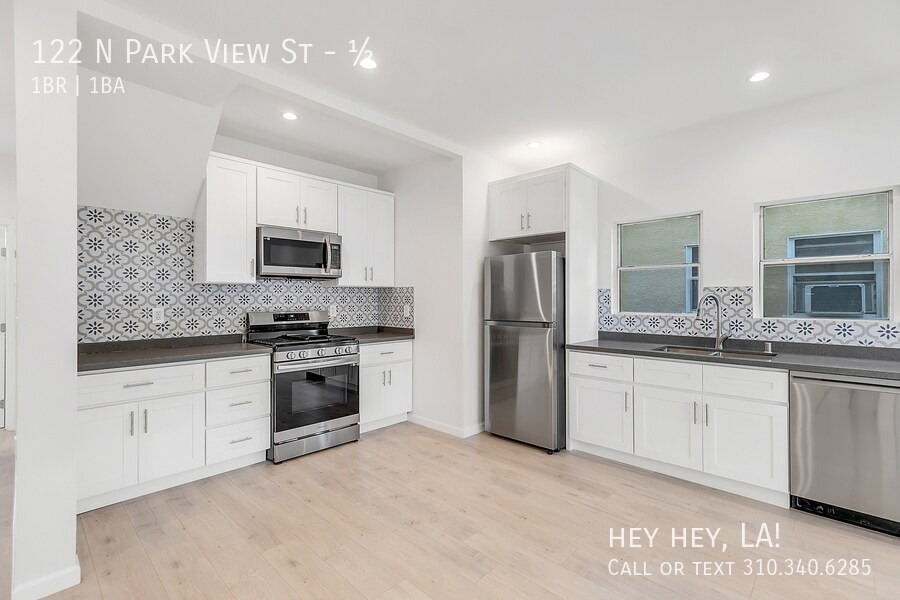 Primary Photo - Modern Spanish One Bedroom + Workspace | I...