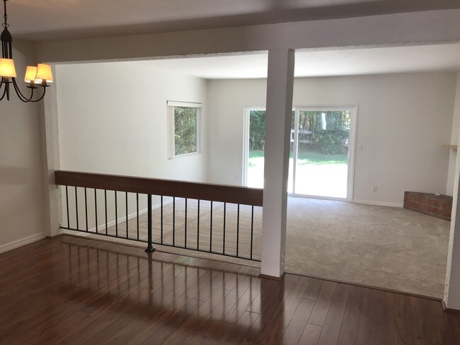 Foto del edificio - 3127 Via de Caballo