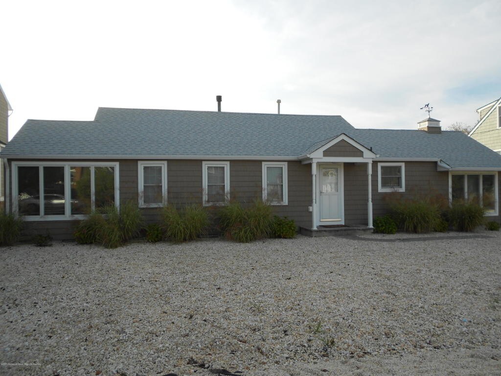 Primary Photo - 934 Ocean Ave