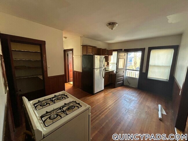 Foto del edificio - 36 Summer St