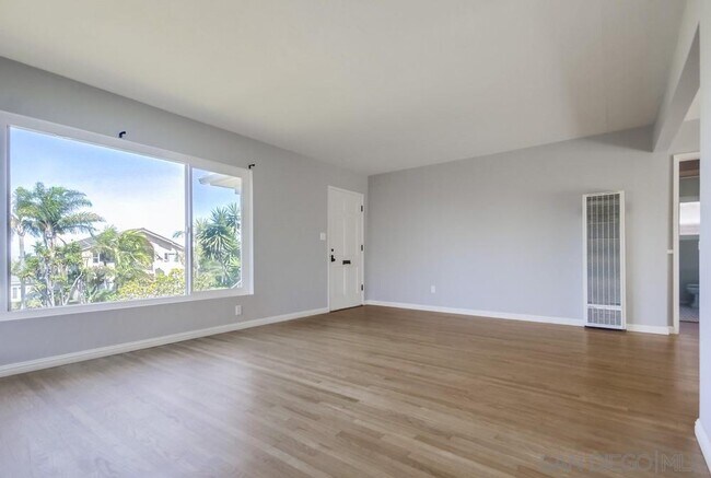 Foto del edificio - 4411 Saratoga Ave