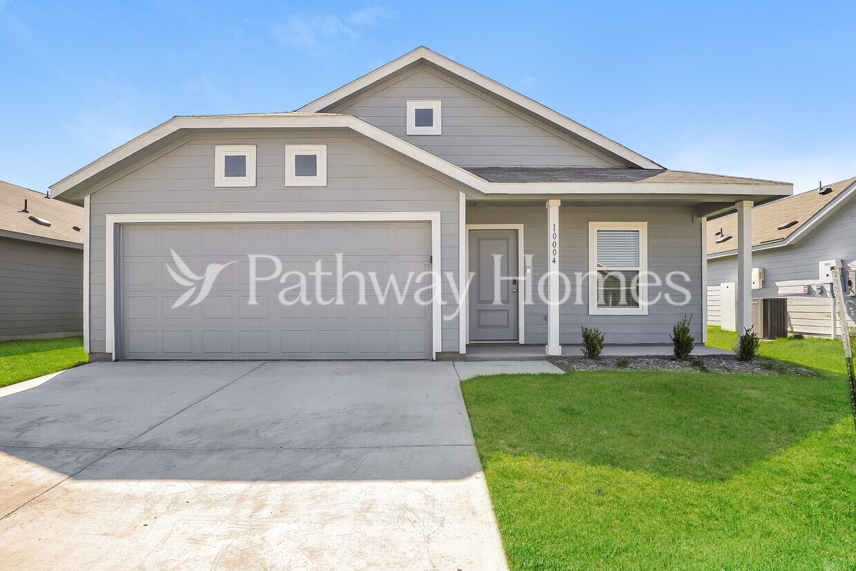 Primary Photo - 10004 Isla Ln