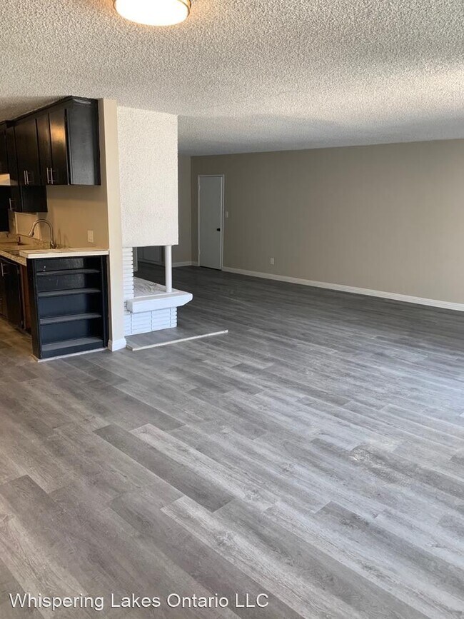 Foto del edificio - 2908 S Whispering Lakes Ln