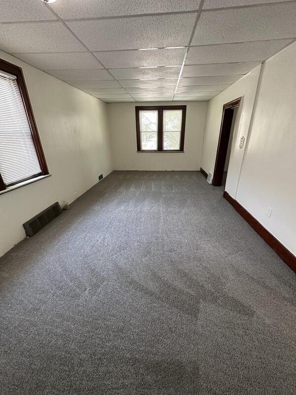 1057 Eureka Rd, Wyandotte, MI 48192 Condo for Rent in Wyandotte, MI