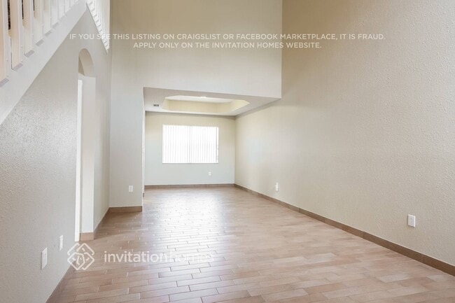 Building Photo - 414 Lakeside Cir