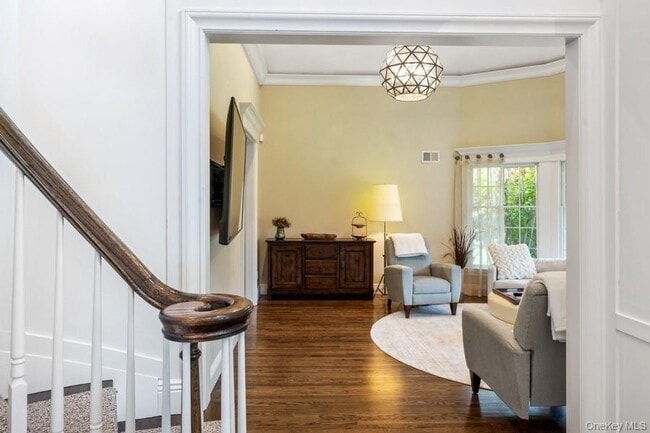 Building Photo - 39 Smugglers Path