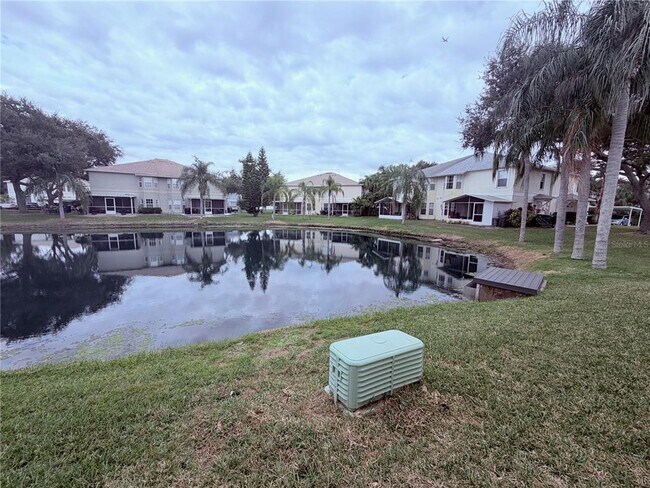 Foto del edificio - 20 Emerald Bay Dr