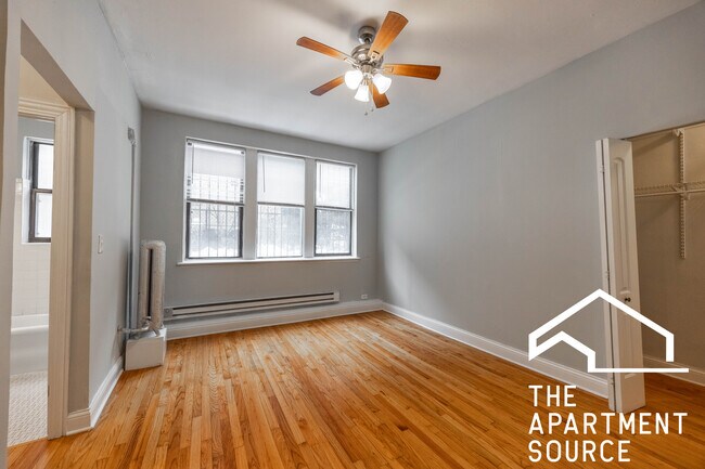 Foto del edificio - 4614 N Paulina St