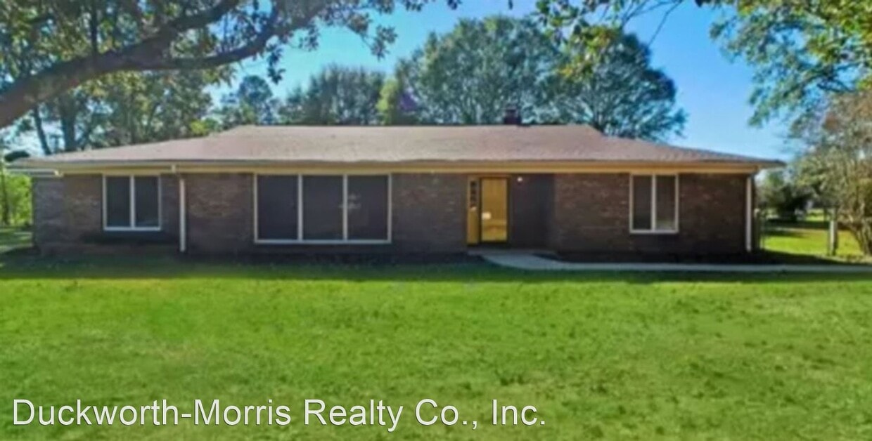 Primary Photo - 3 br, 2.5 bath House - 5601 Flatwoods Road