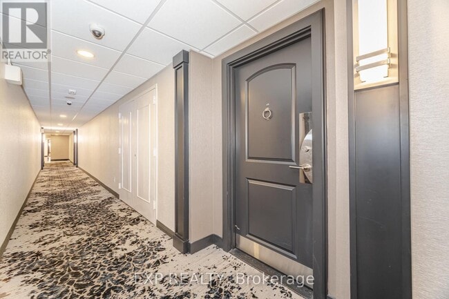 Building Photo - 511 The West Mall