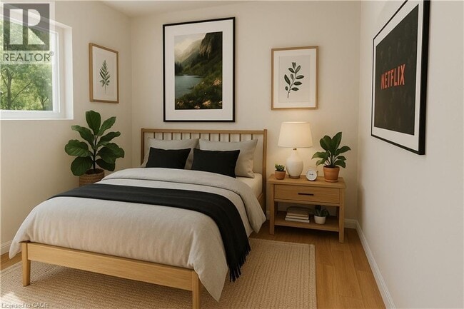 Building Photo - 215 Raglan St