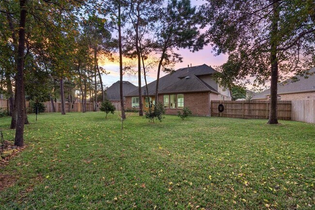 Building Photo - 16802 Cherokee Lake Ln