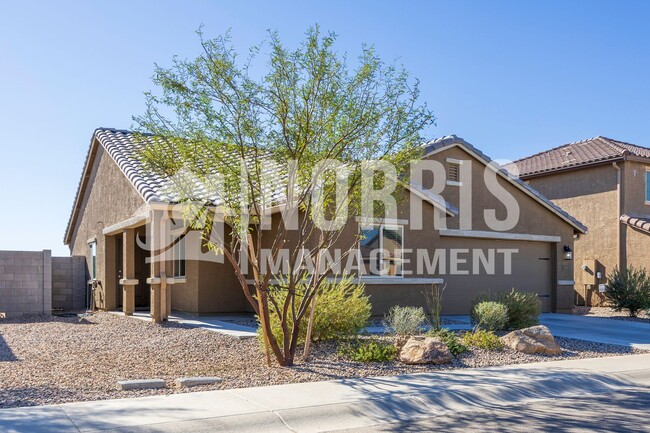 Building Photo - Beautiful Home with No Rear Neighbors