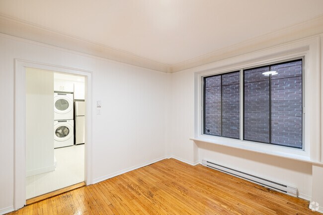 2BR,1BA - 5881 Monkland