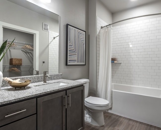 Building Photo - 11810 Clay Rd