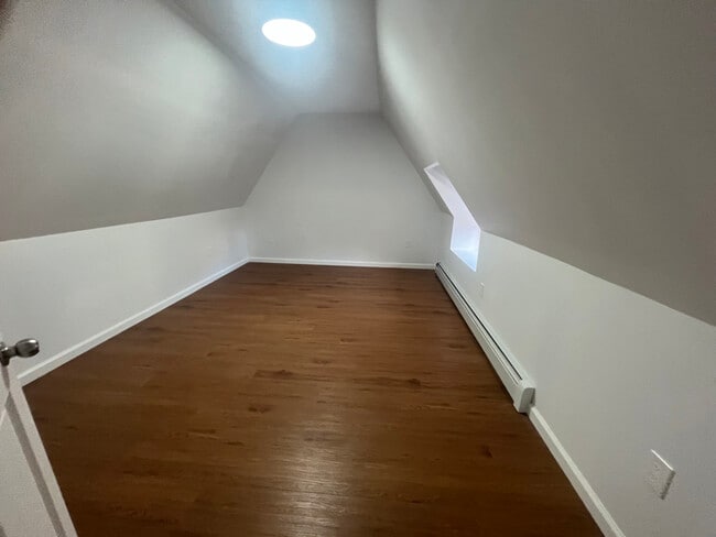 Building Photo - 100-05 69th Ave