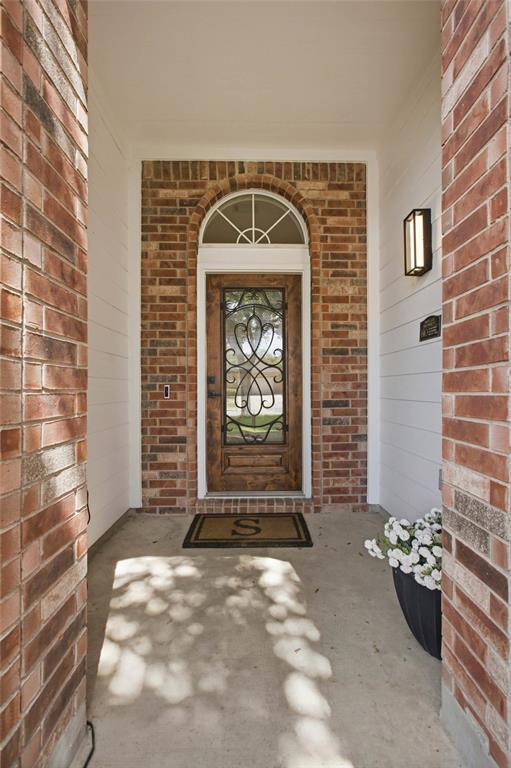 Building Photo - 1833 Paradise Ridge Dr