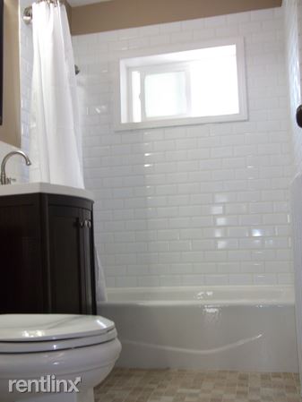 Foto del edificio - 534 Lagrange St